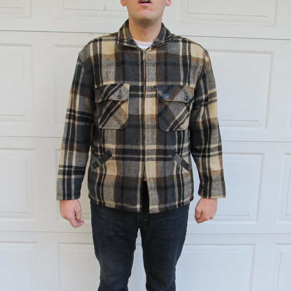 1970s Men's gray, tan, and brown plaid wool coat, Sears coat, Large